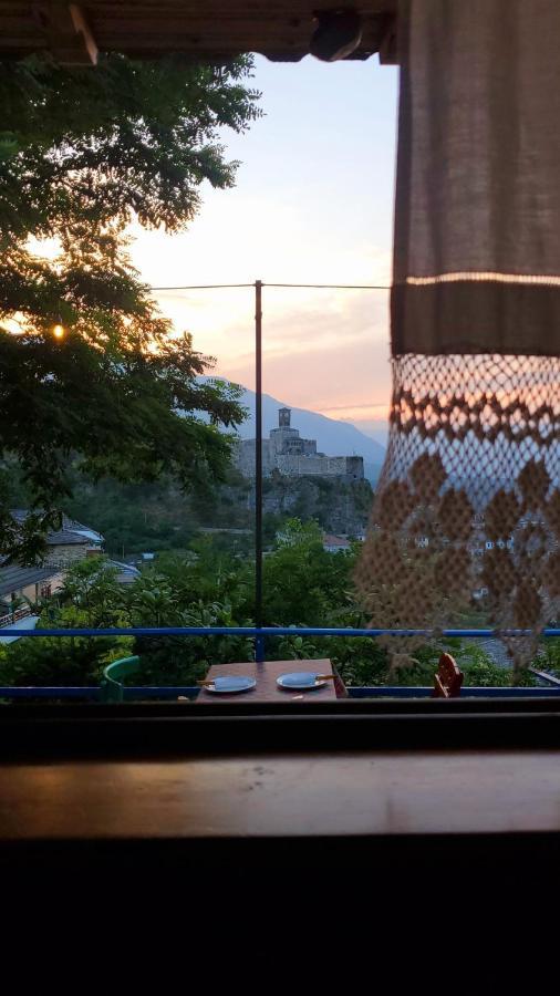 Clockwise Guestrooms Gjirokastër المظهر الخارجي الصورة