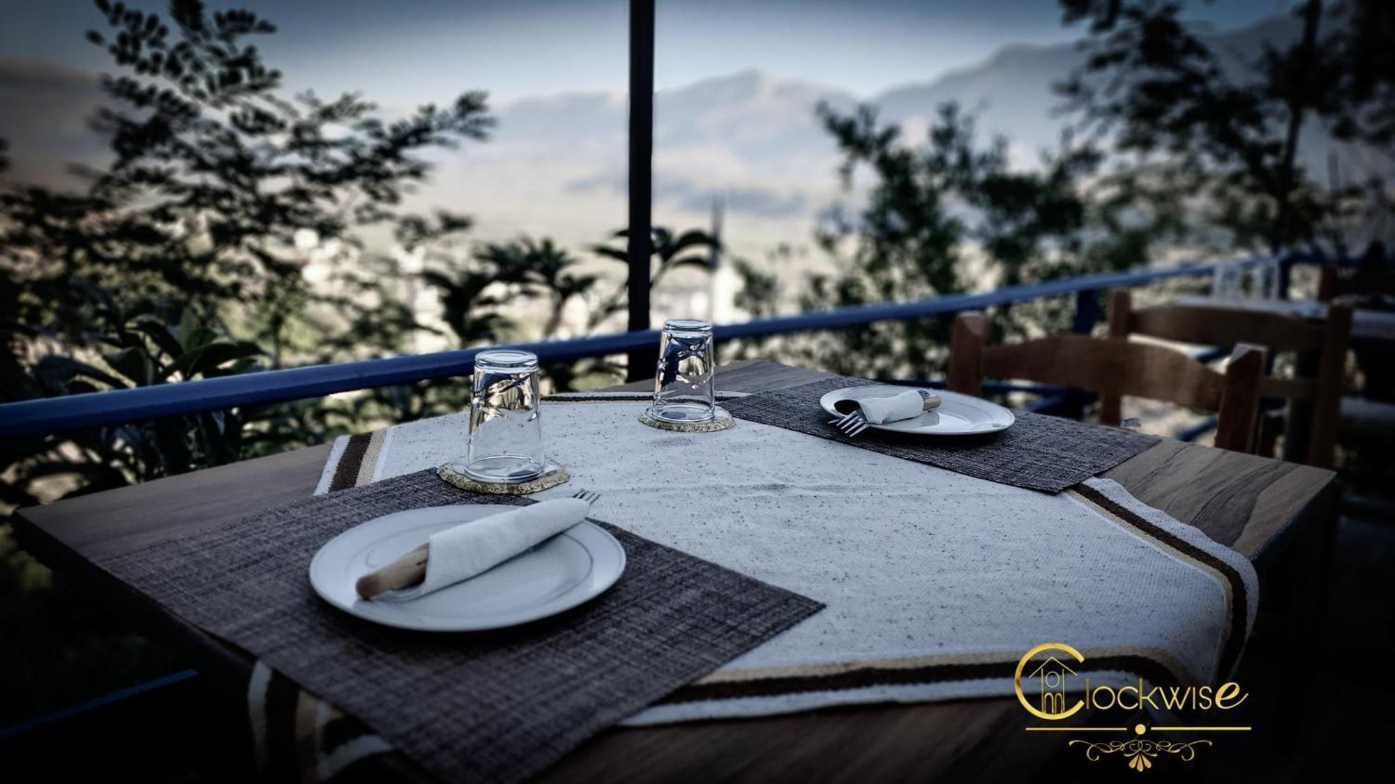 Clockwise Guestrooms Gjirokastër المظهر الخارجي الصورة