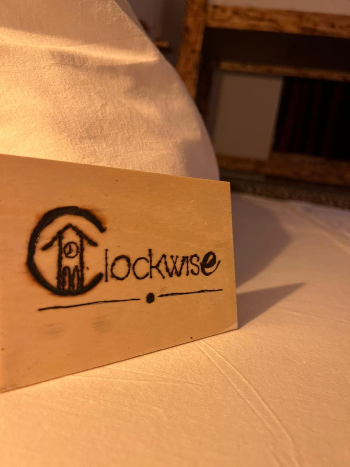 Clockwise Guestrooms Gjirokastër المظهر الخارجي الصورة